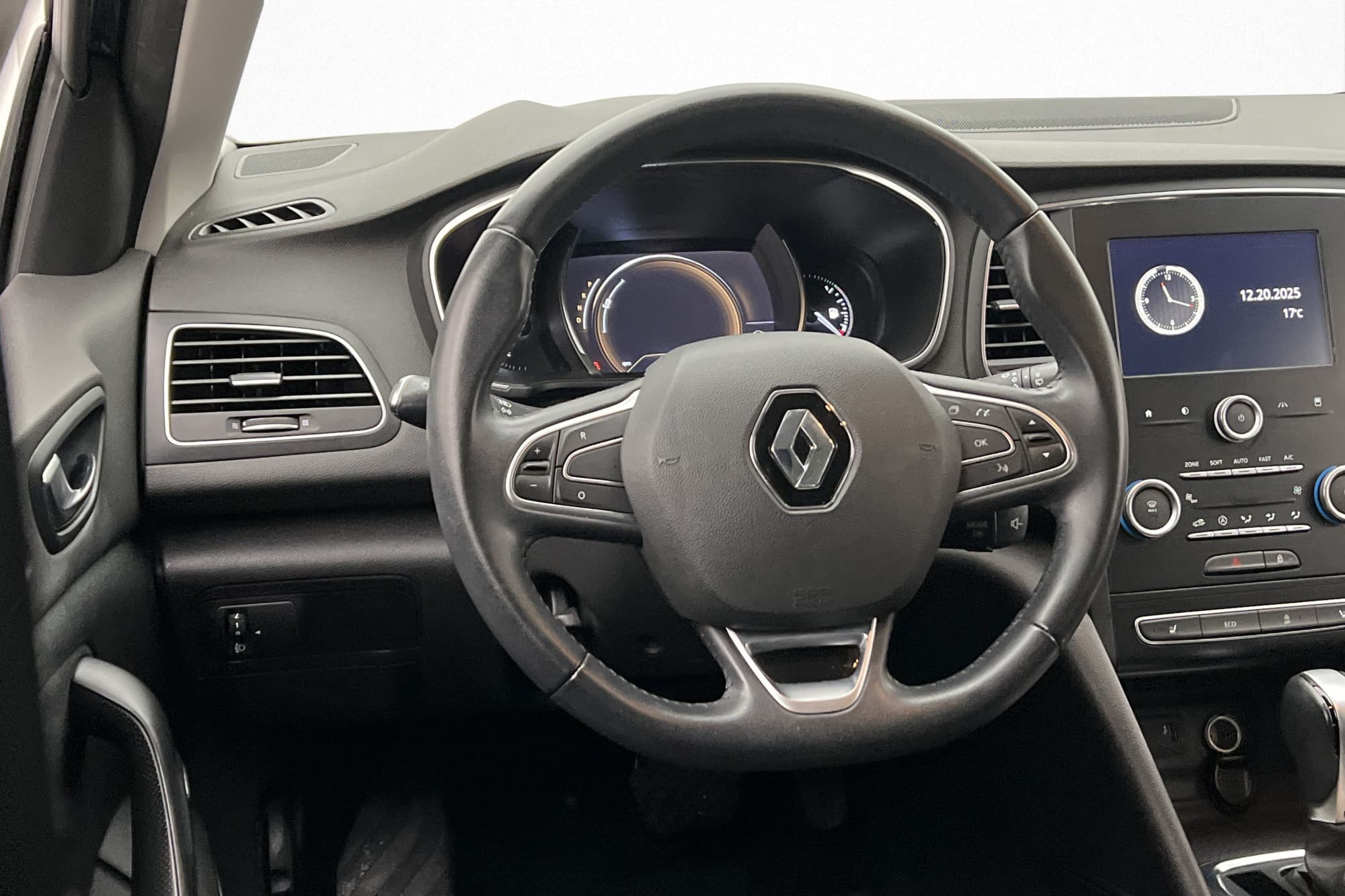 Renault Mégane TCe 132hk Energy Navi Farthållare Bluetooth