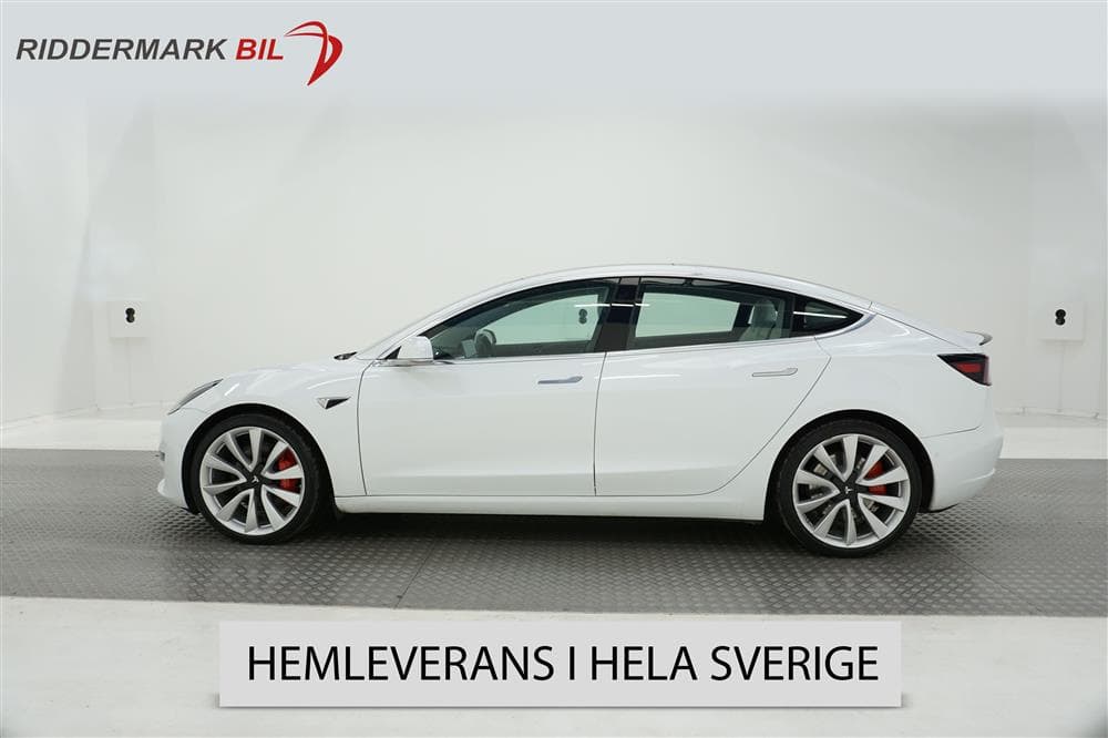Tesla Model 3 Performance AWD