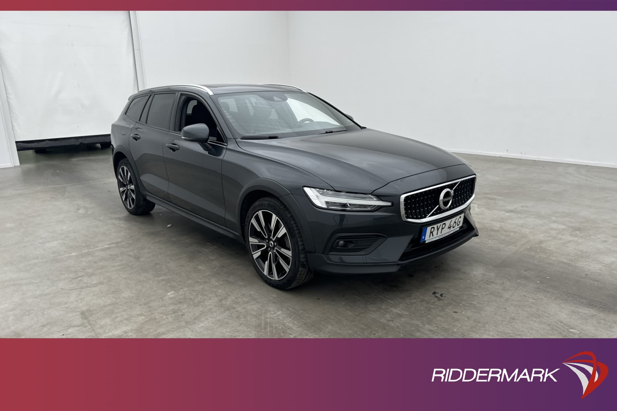 Volvo V60 Cross Country D4 AWD