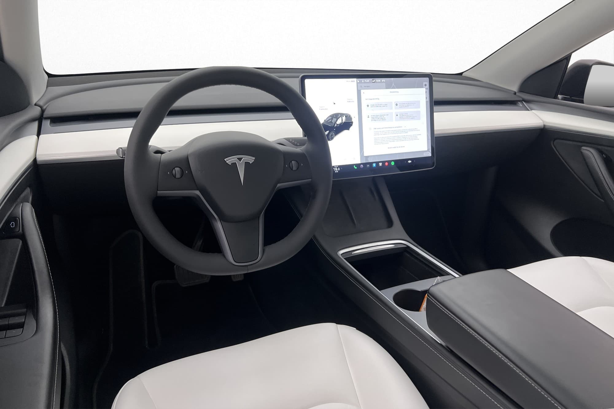 Tesla Model Y Long Range AWD Autopilot Ljus Interiör MOMS