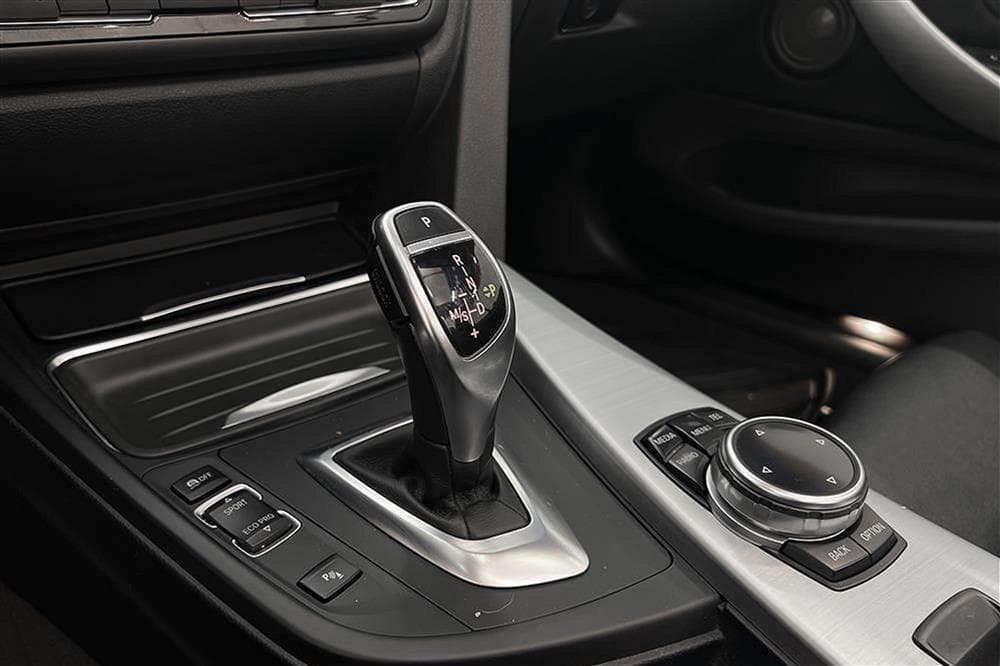 BMW 428i xDrive Cab 245hk M Sport Navi B-Kamera H/Kinteriör