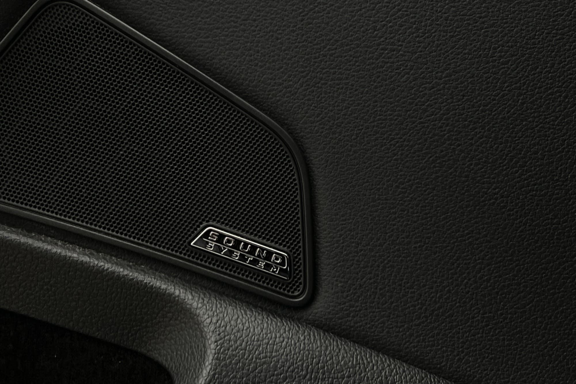 Skoda Superb iV Kombi 1.4 Plug-in Style Cockpit P-Värm Drag