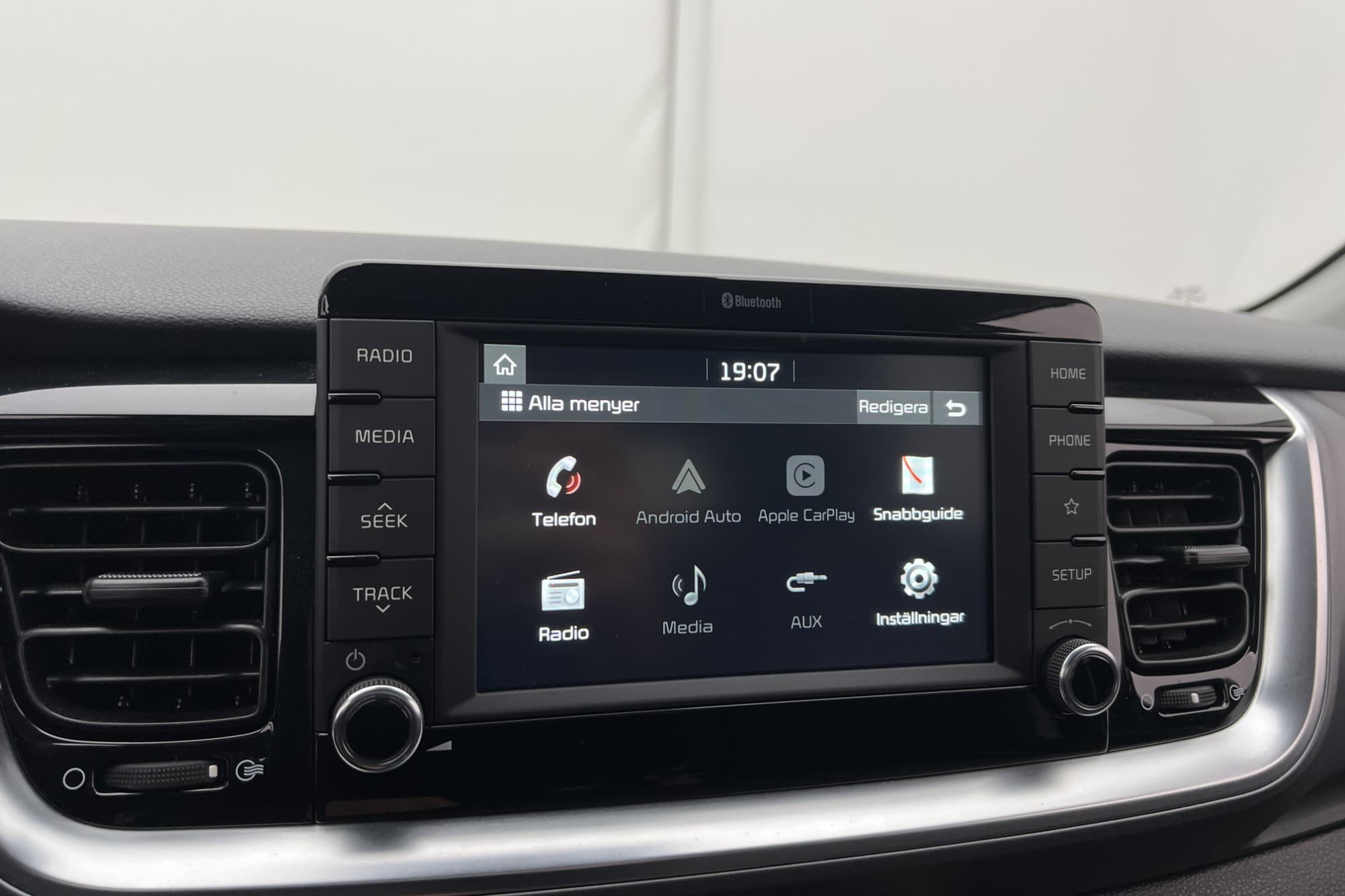 Kia Stonic T-GDI 120hk Advance Plus Kamera CarPlay Rattvärme