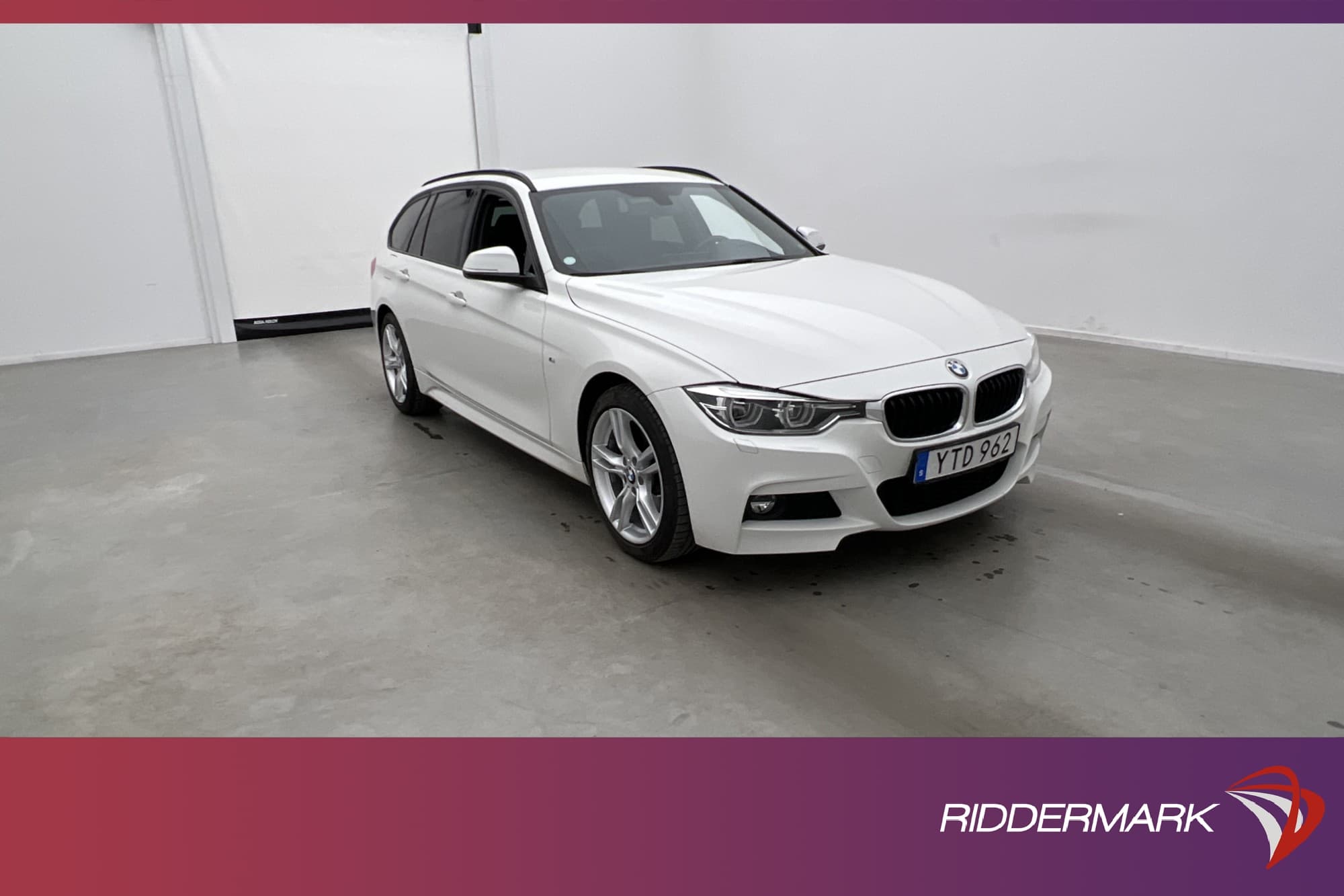 BMW 330 i xDrive Touring 252hk
