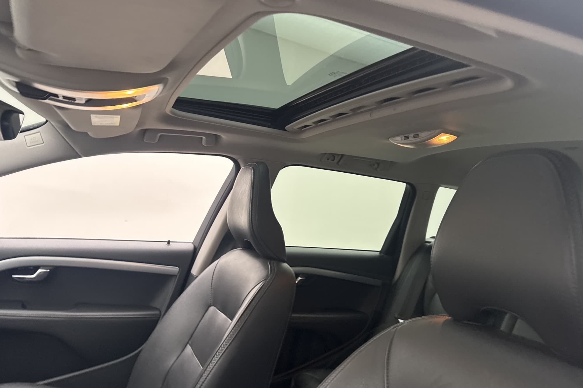 Volvo XC70 D4 AWD Classic Summum T-Lucka D-Värmare Navi VOC
