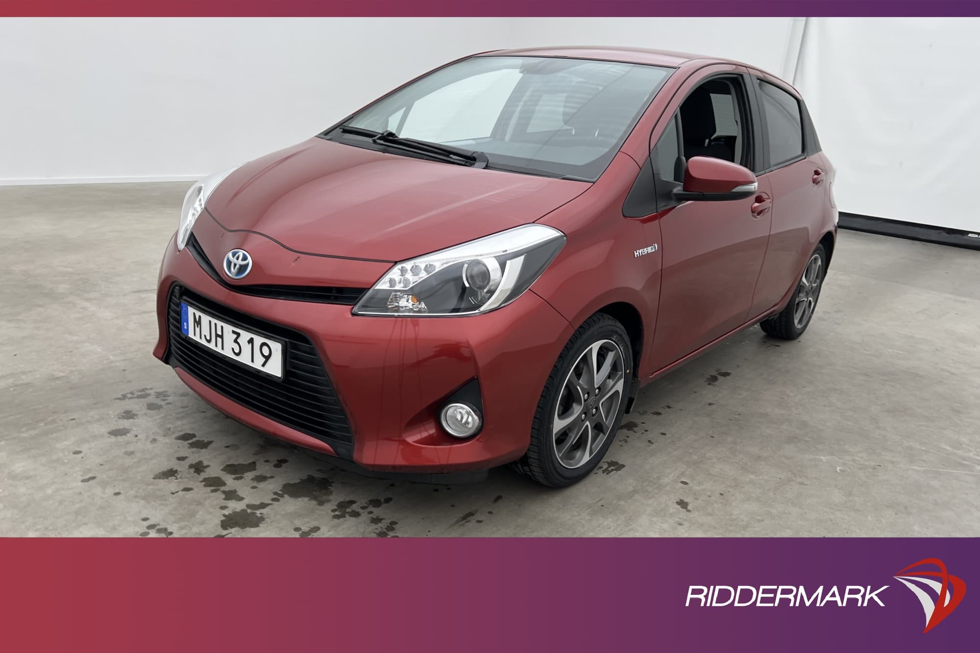 Toyota Yaris Hybrid e-CVT 101hk
