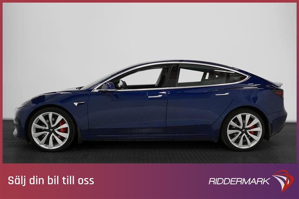 Tesla Model 3 Performance AWD 510hk Svensksåld Autopilotexteriör