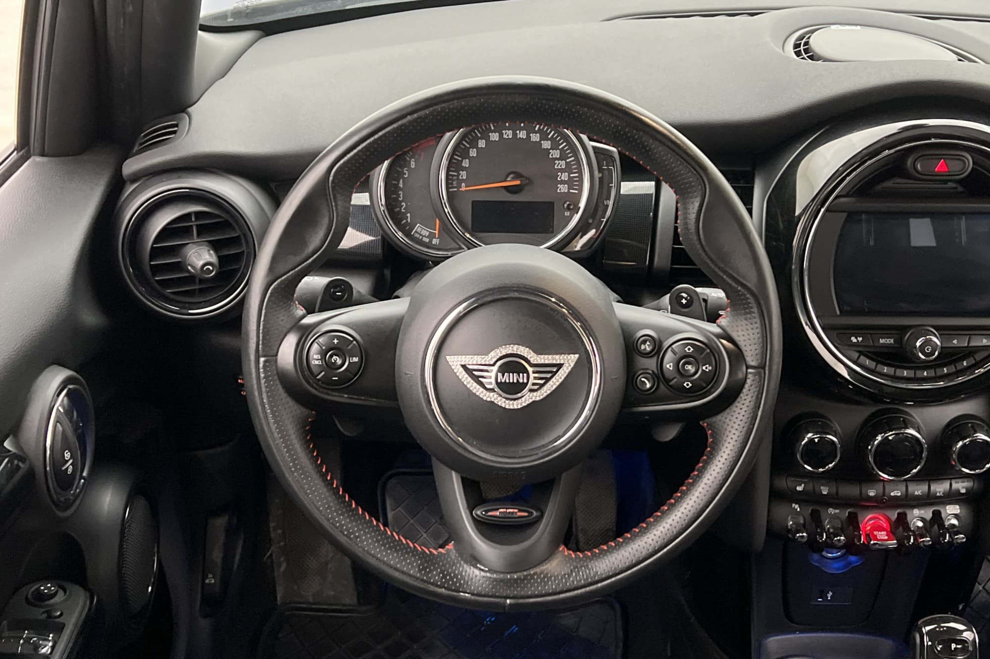 MINI Cooper S 5-dr 192hk Chili II JCW-Ratt Sensorer Skinn