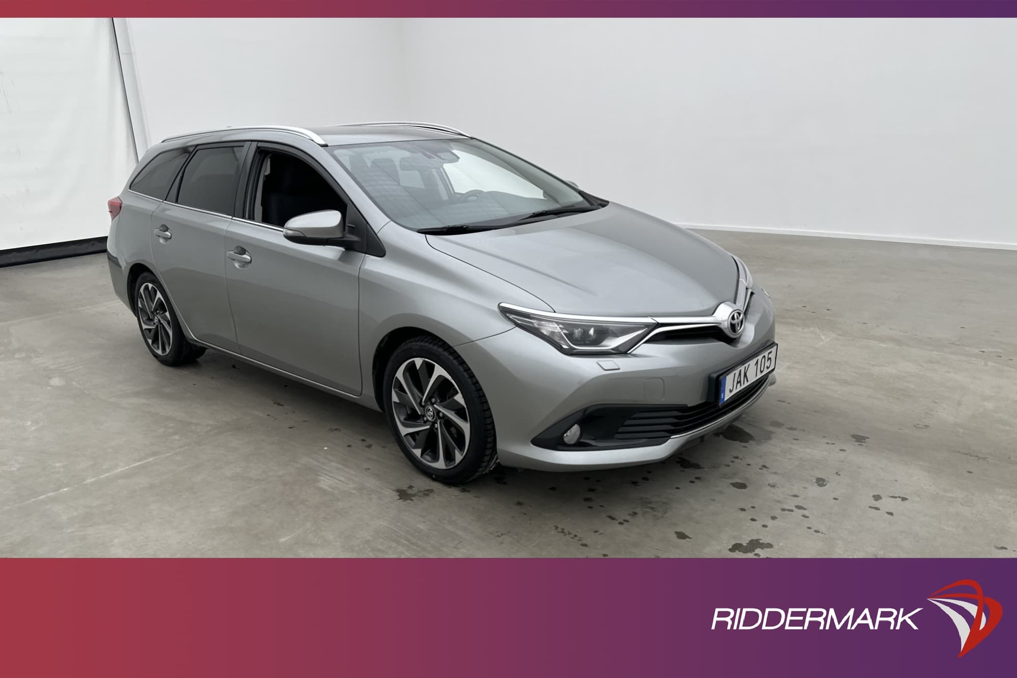 Toyota Auris Touring Sports 112hk Active Plus Kamera Drag