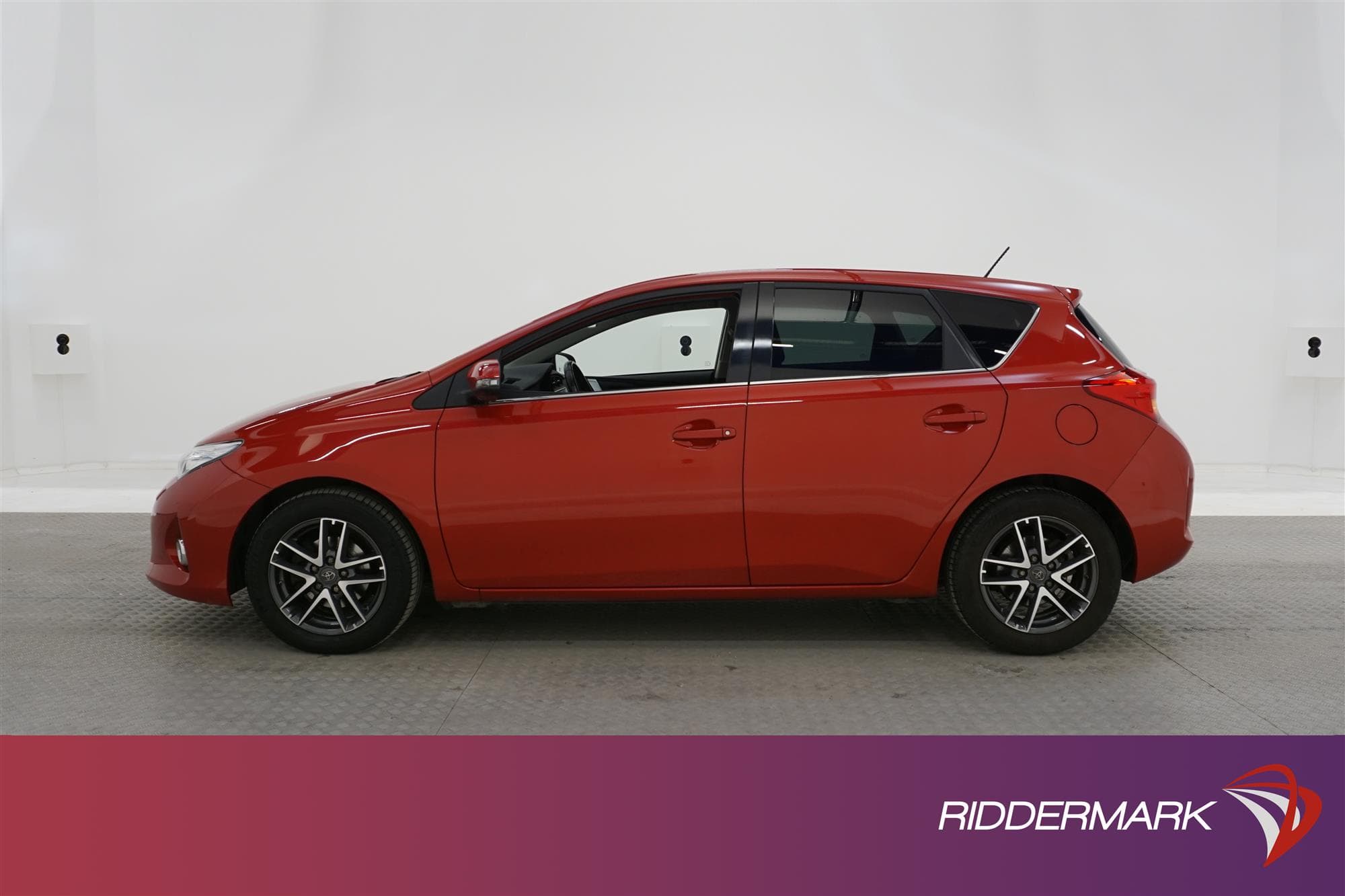 Toyota  Auris 1.6 132hk 1 Brukare M&K-Värm B-Kam 0,57L/mil