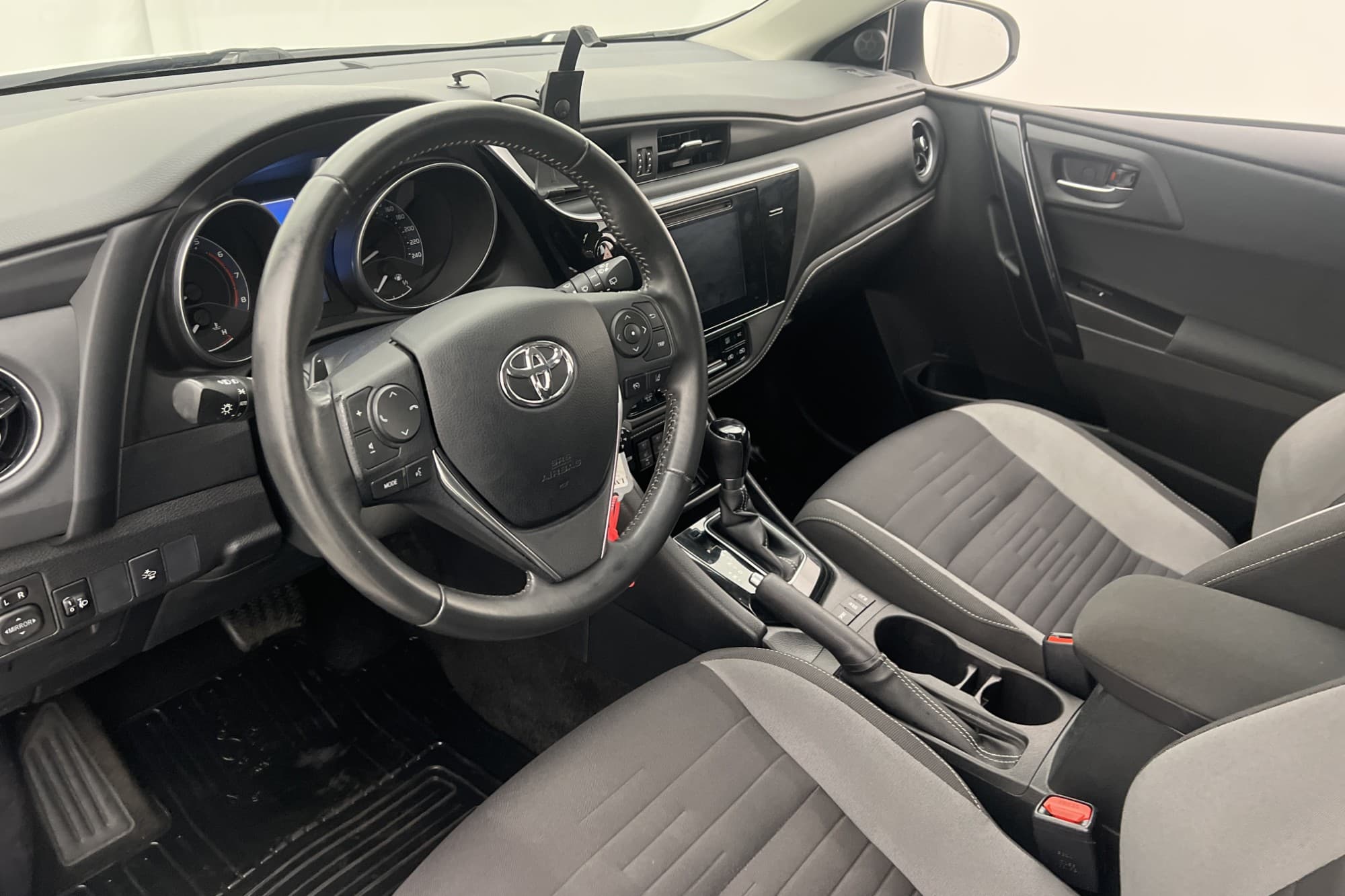 Toyota Auris 1.2 Turbo 116hk Kamera Farthållare Låg-Skatt