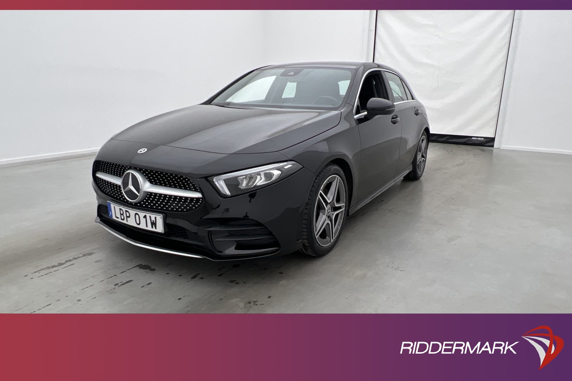Mercedes-Benz A 180 136hk AMG Cockpit Kamera Halvskinn