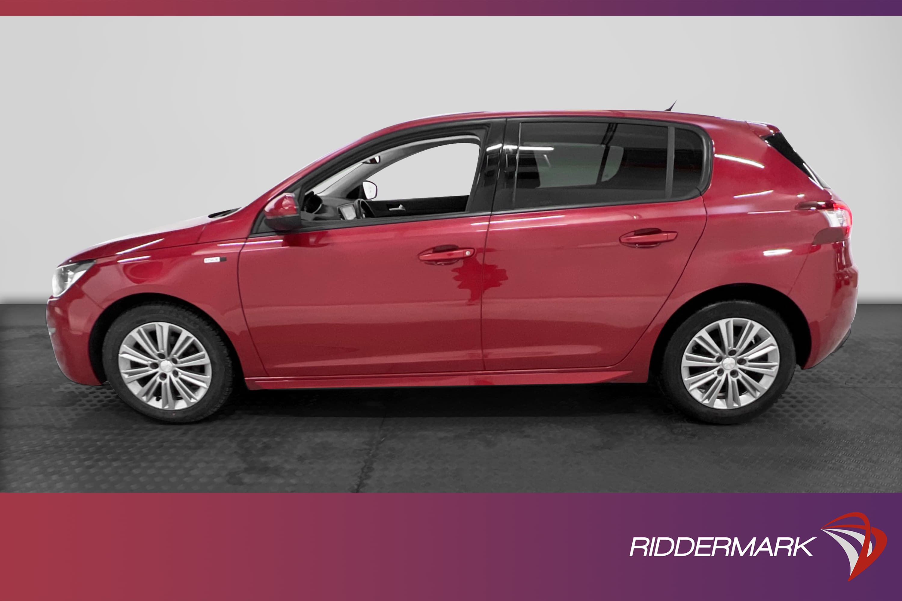 Peugeot 308 1.2 e-THP 110hk