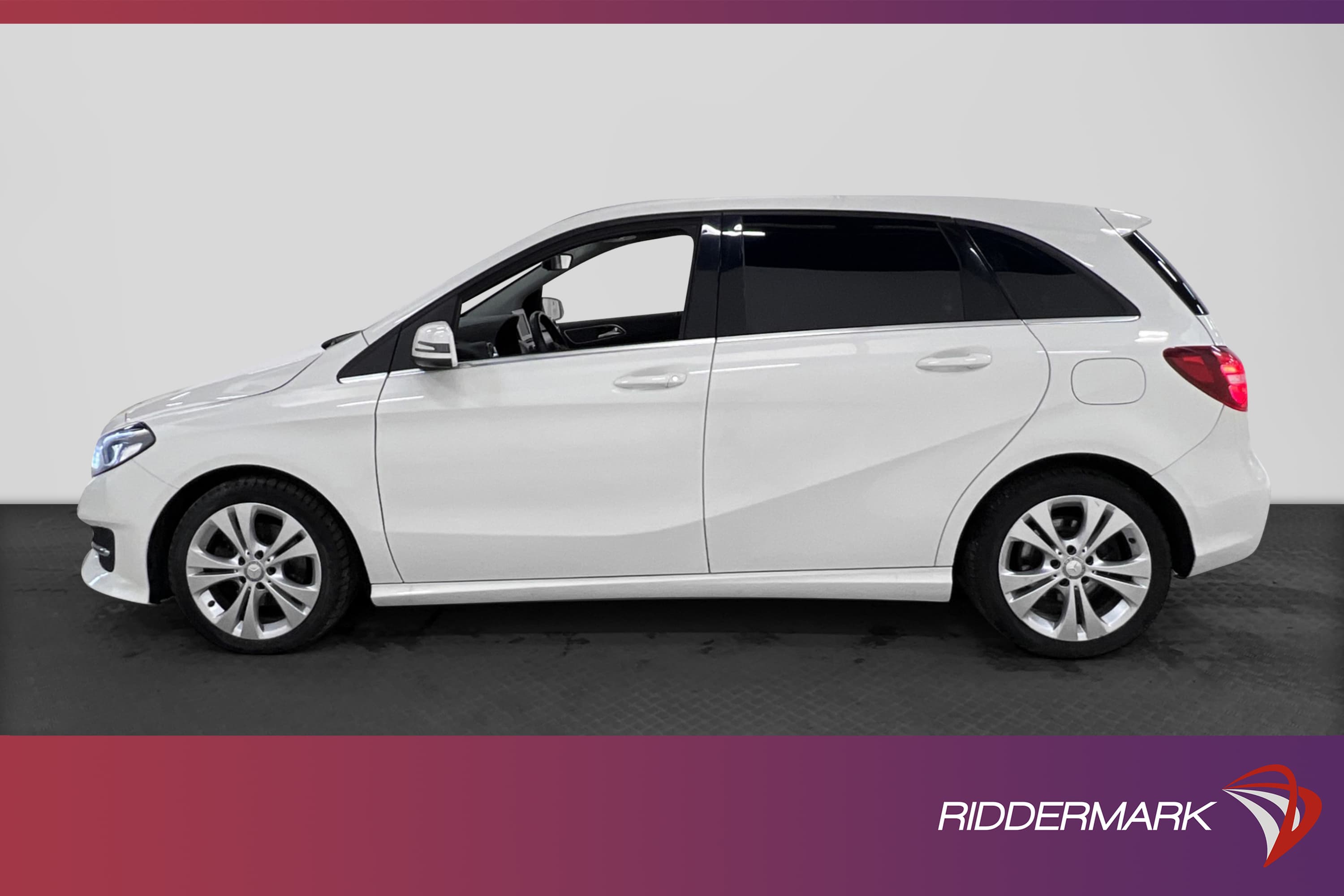 Mercedes-Benz B 200 d 4MATIC 136hk