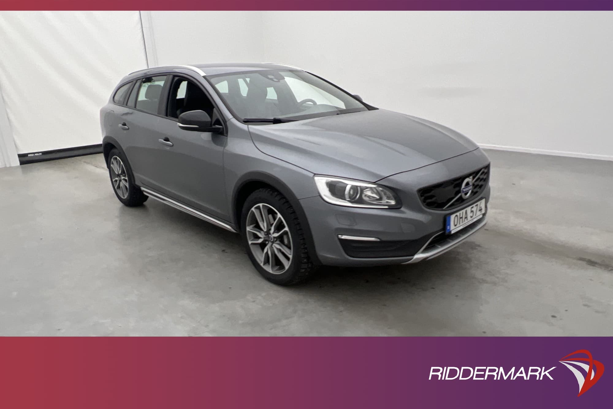 Volvo V60 Cross Country D4 AWD