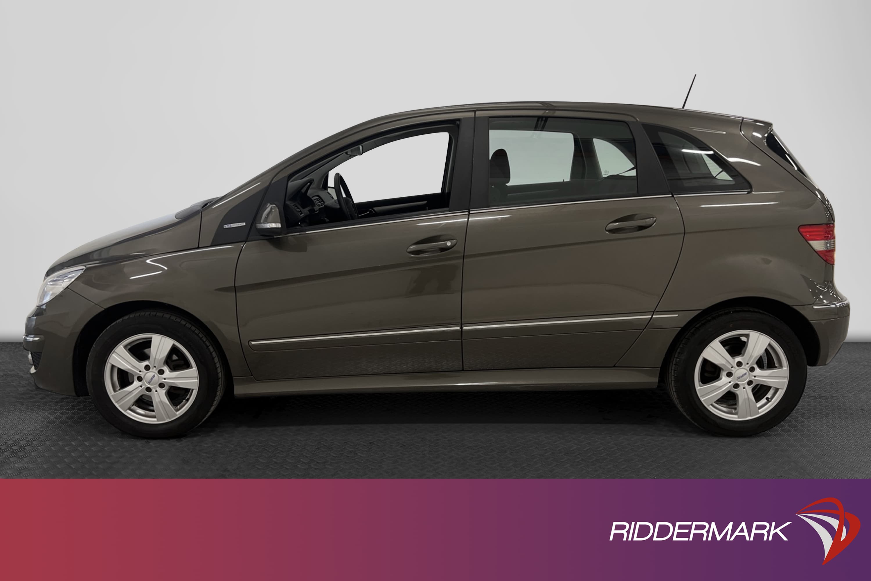 Mercedes-Benz B180 116 hk Nyservad