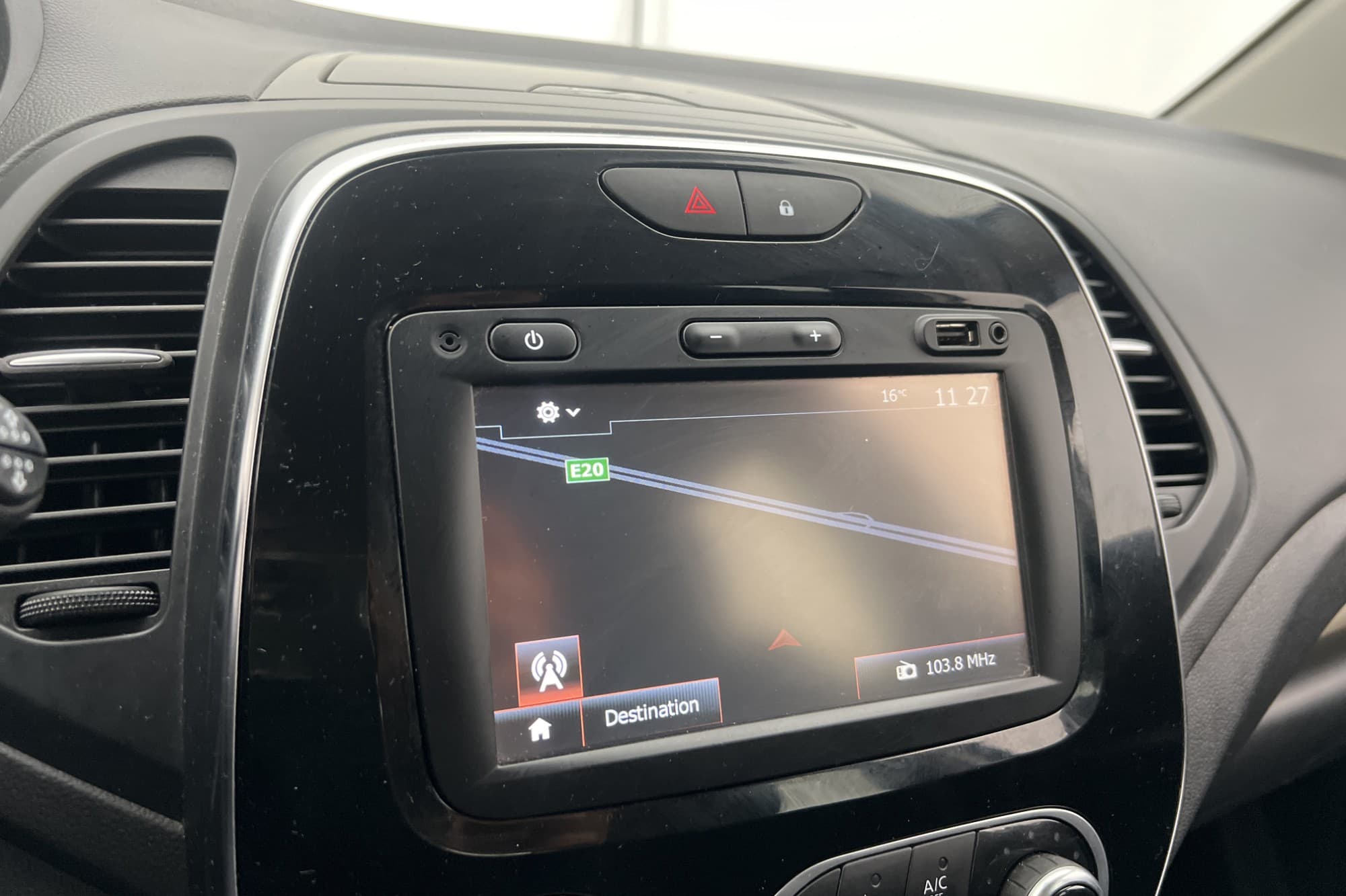 Renault Captur 0.9 TCe 90hk Intens Navi Kamera Farthållare