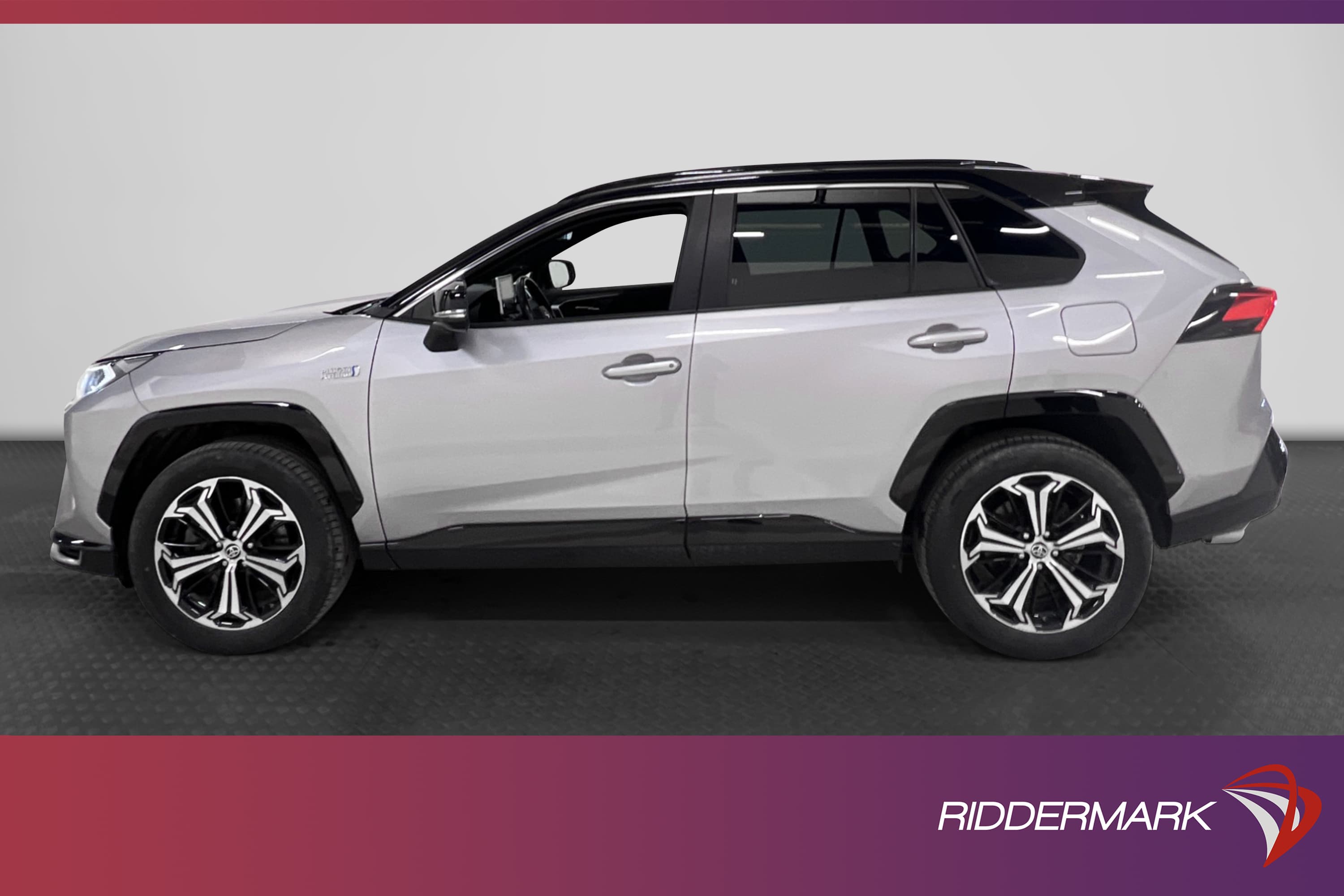Toyota RAV4 Plug-in Hybrid 306hk