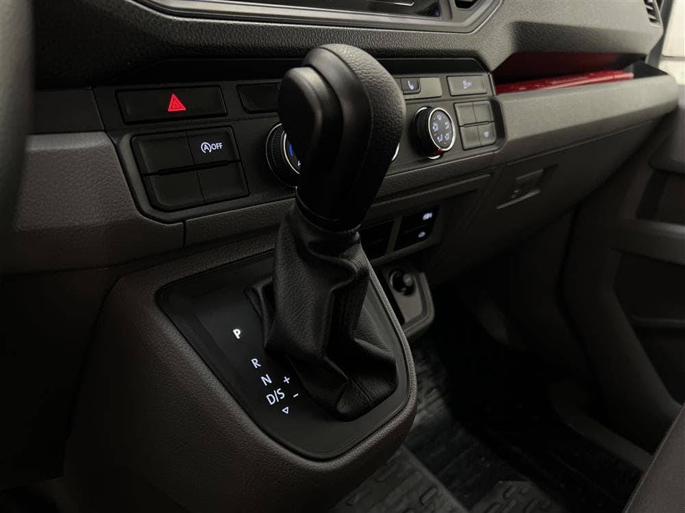 Volkswagen Crafter 2.0TDI 177hk Volymskåp Värmare Moms 