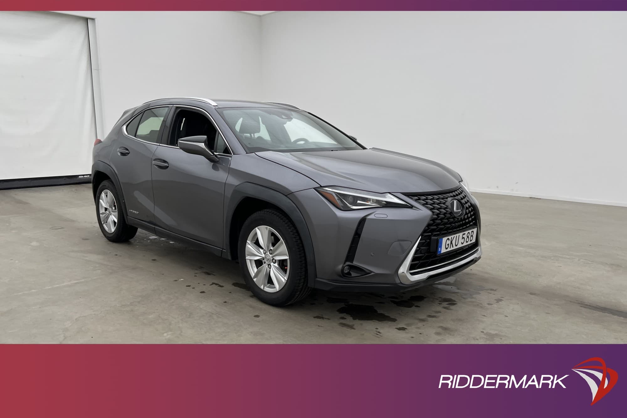 Lexus UX 250h CVT 184hk