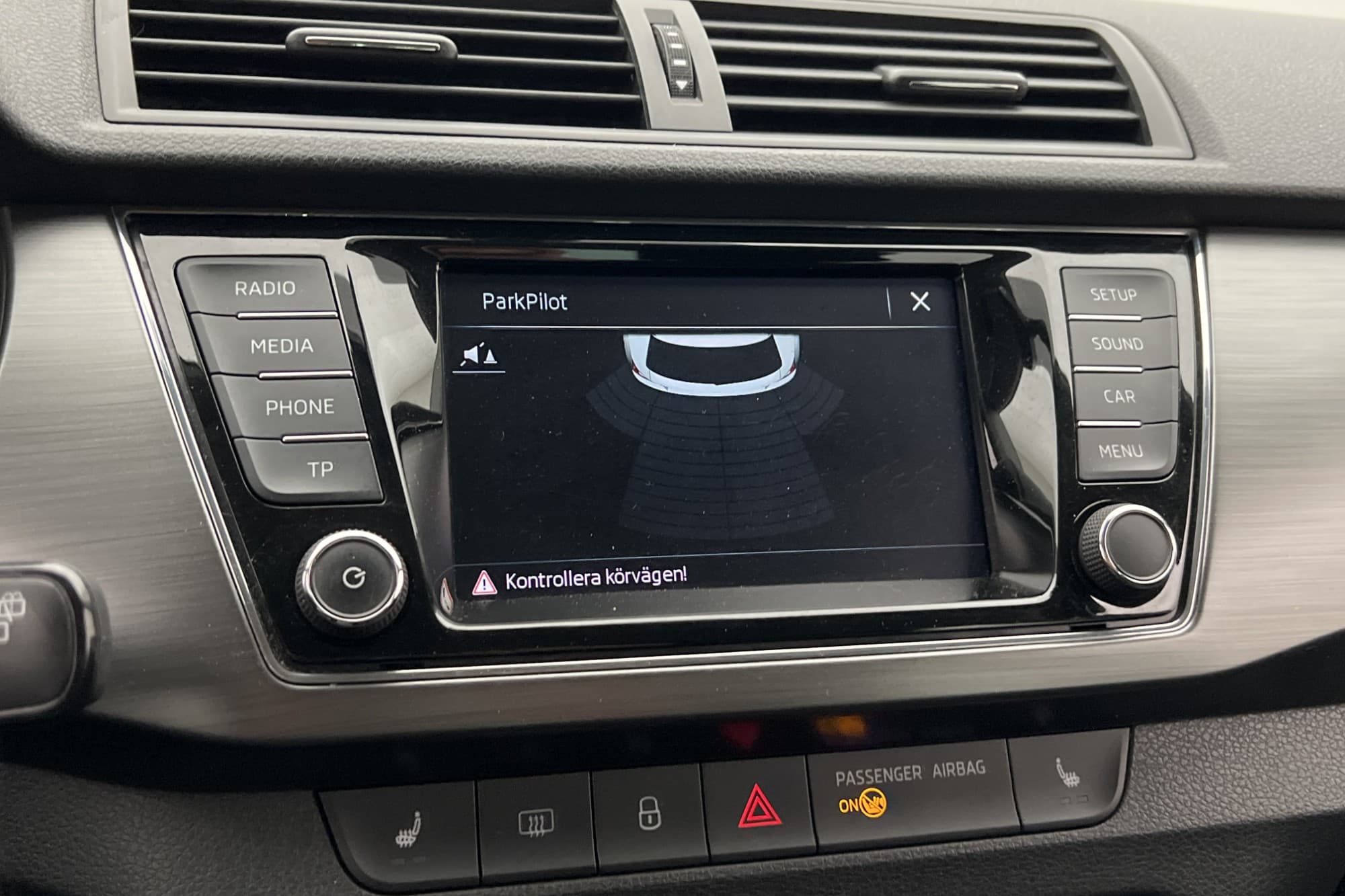 Skoda Fabia TSI 95hk M&K-Värmare P-Sensorer Farthållare