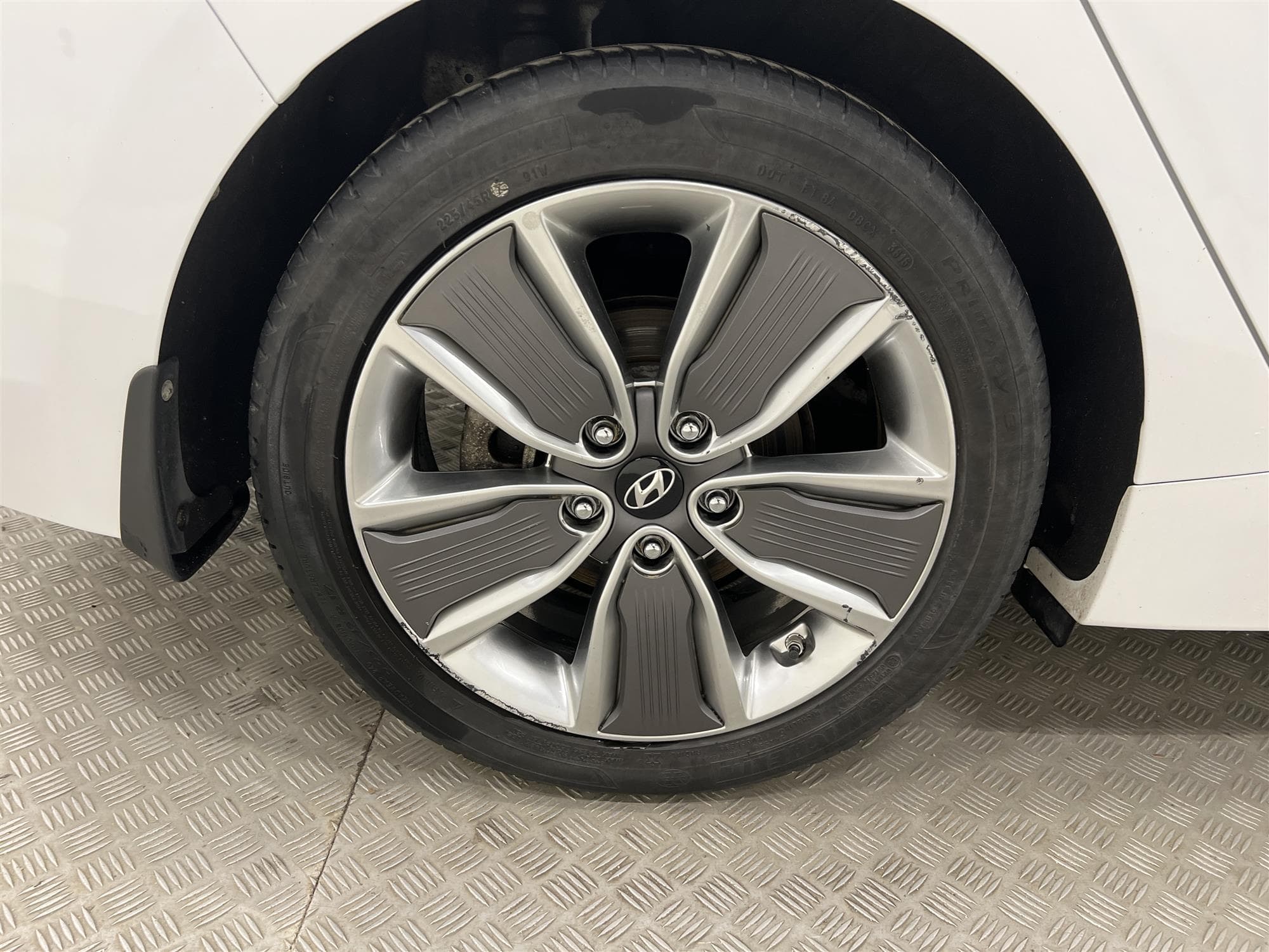 Hyundai IONIQ Hybrid 1.6 DCT 141hk Backkamera Navi 0,39l/mil