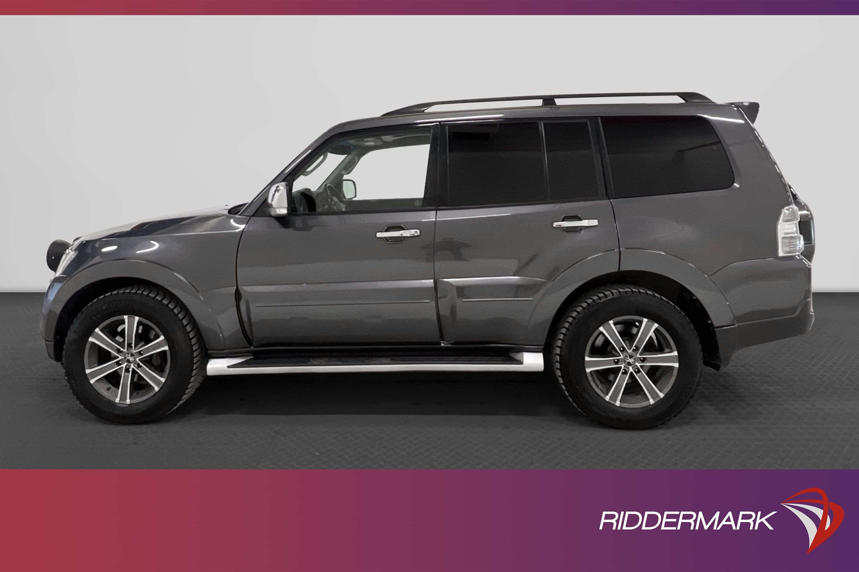 Mitsubishi Pajero 4WD 190hk