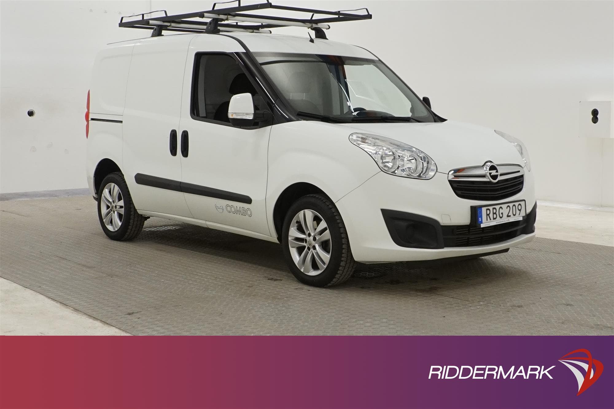 Opel Combo 1.3CDTI 90hk Eu6 Drag M-Värmare