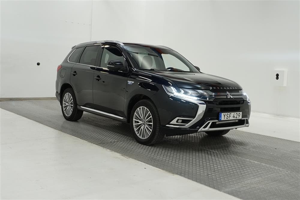 Mitsubishi Outlander Plug-in AWD 230hk