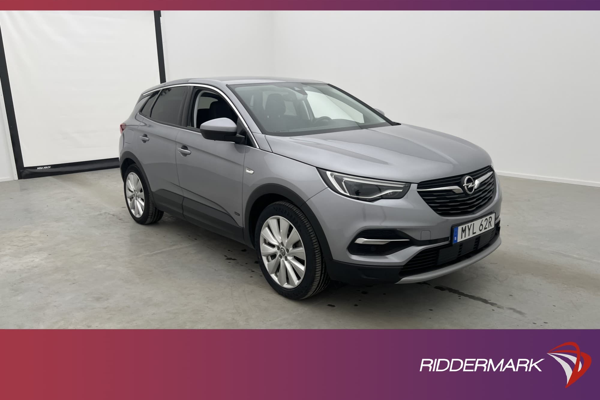 Opel Grandland X Hybrid4 Plug-in 300hk