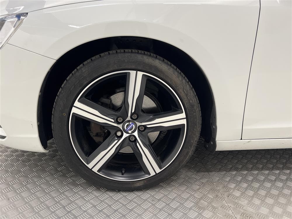 Volvo V60 D3 150hk R-Design VOC Värmare Sensorer 0,4l/milinteriör
