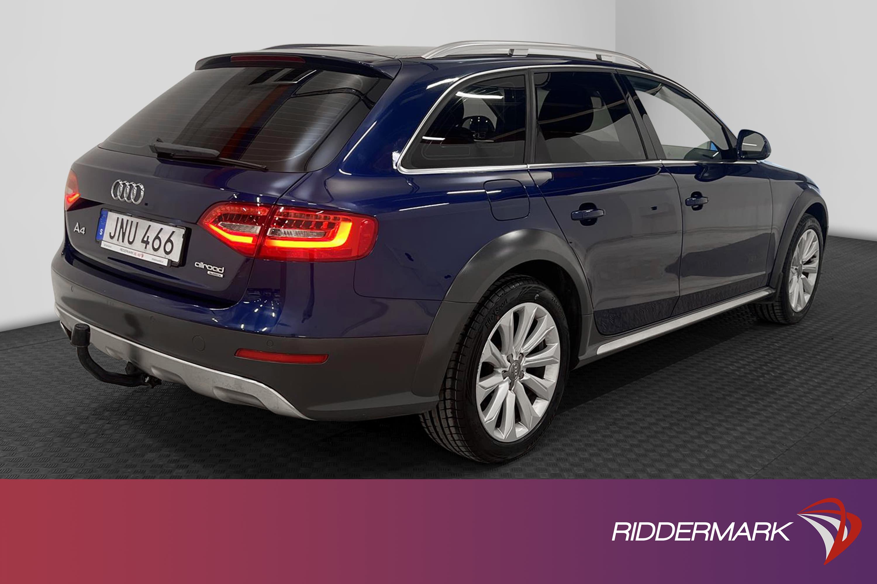 Audi A4 allroad quattro 2.0 TDI 190hk  Dragkrok PDC Nyservad