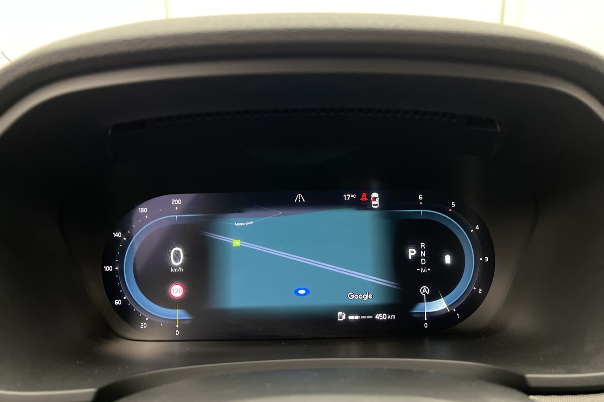 Volvo V90 Cross Country B4 AWD Momentum MOMS BLIS Drag DVärm