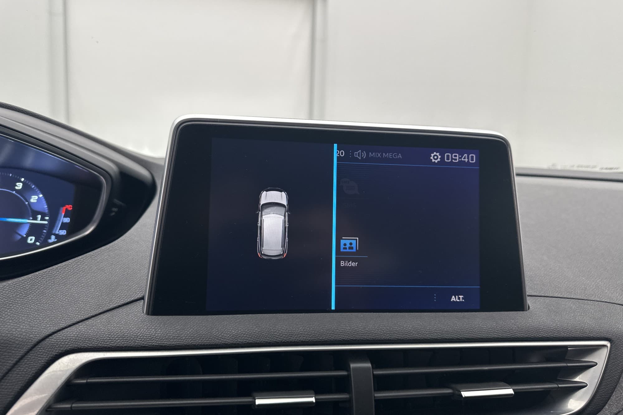 Peugeot 3008 1.2 130hk Allure Cockpit CarPlay En-Brukare