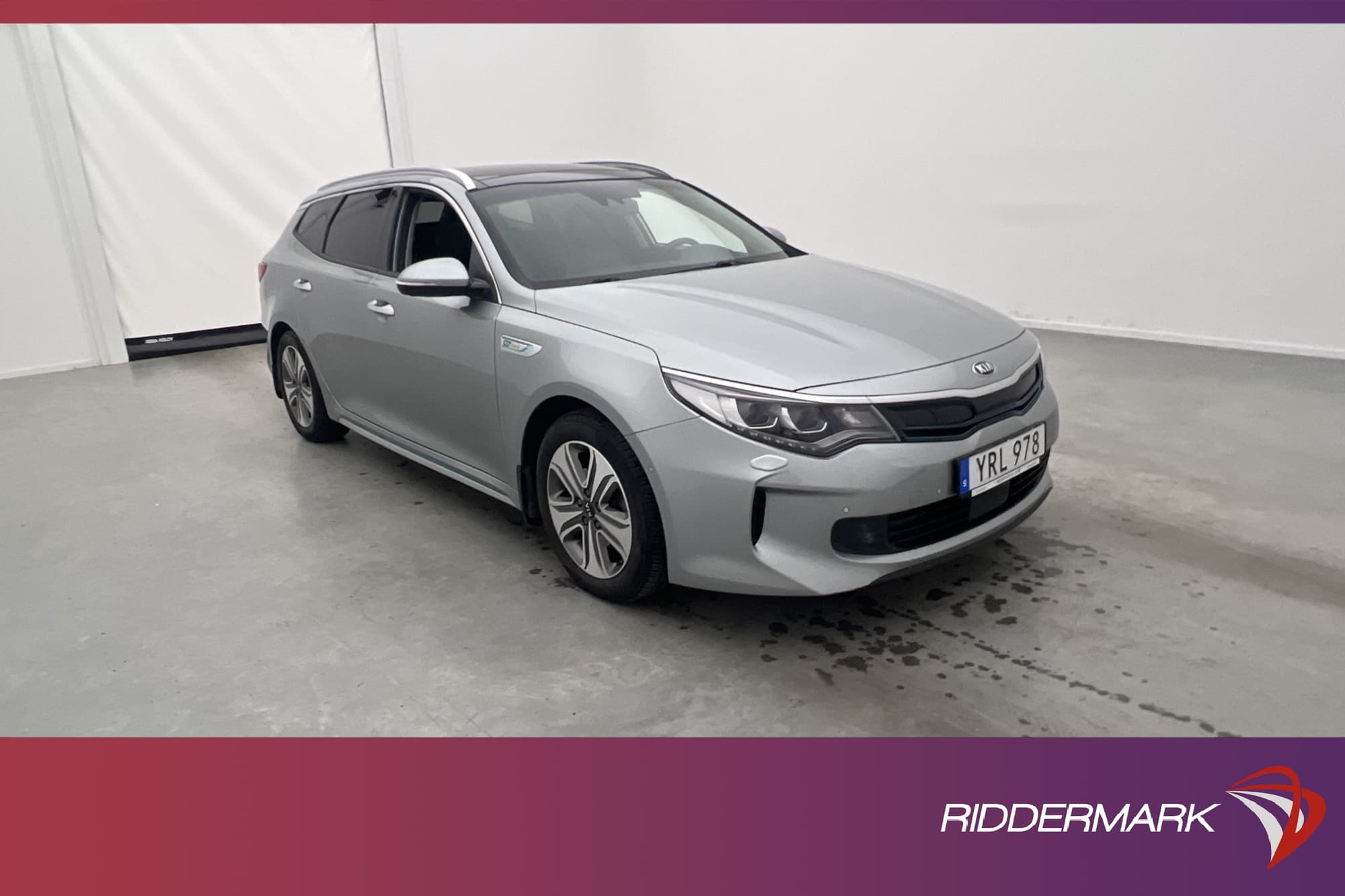 Kia Optima Sport Wagon Plug-in 141hk