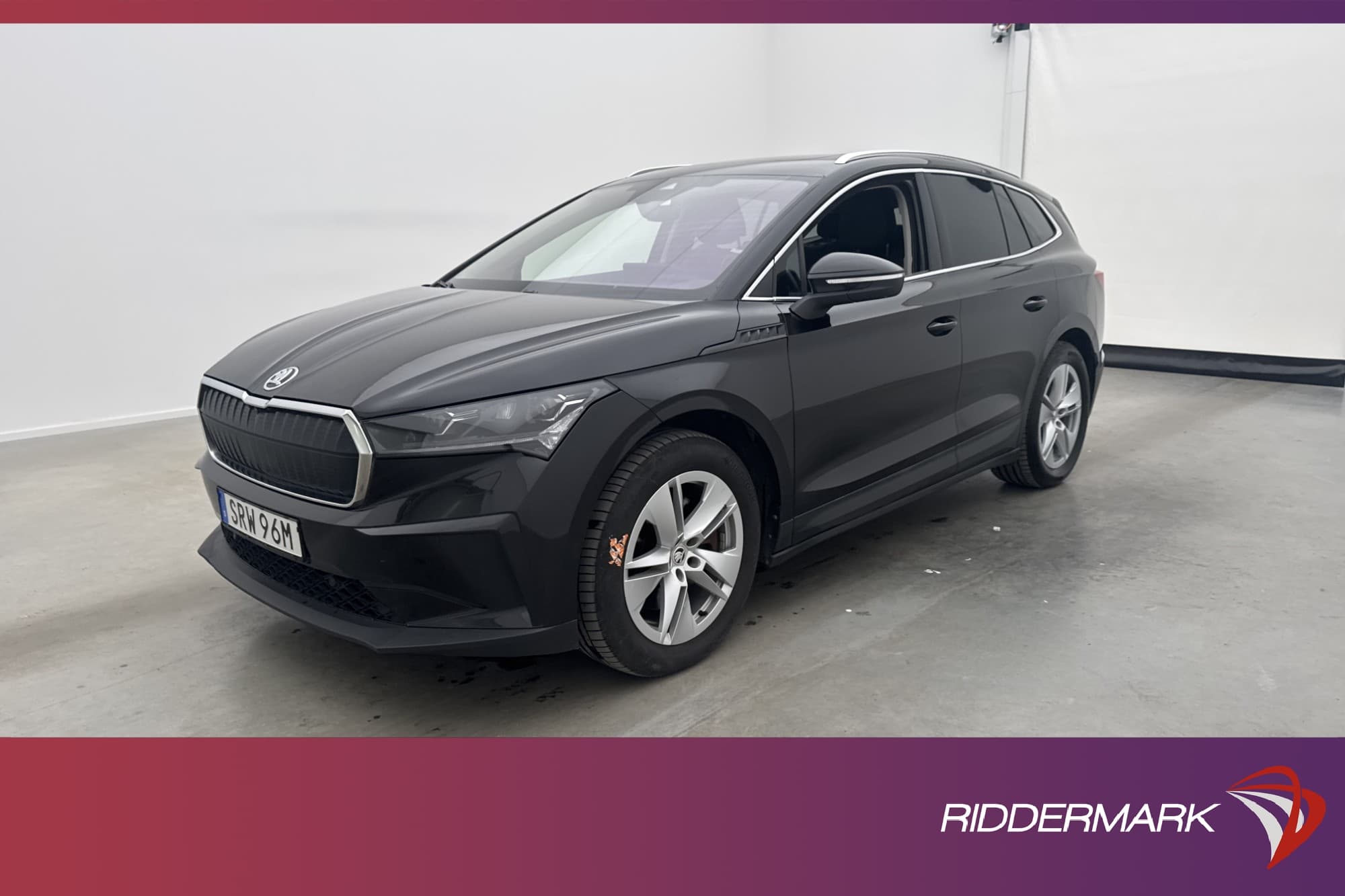 Skoda Enyaq iV80 204hk Panorama Värmare 360° Skinn Drag MOMS