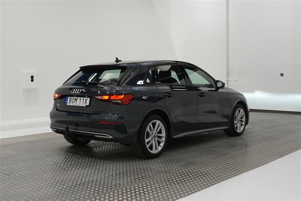 Audi A3 Sportback 35 TFSI 150hk Cockpit Drag 0,48l/milexteriör