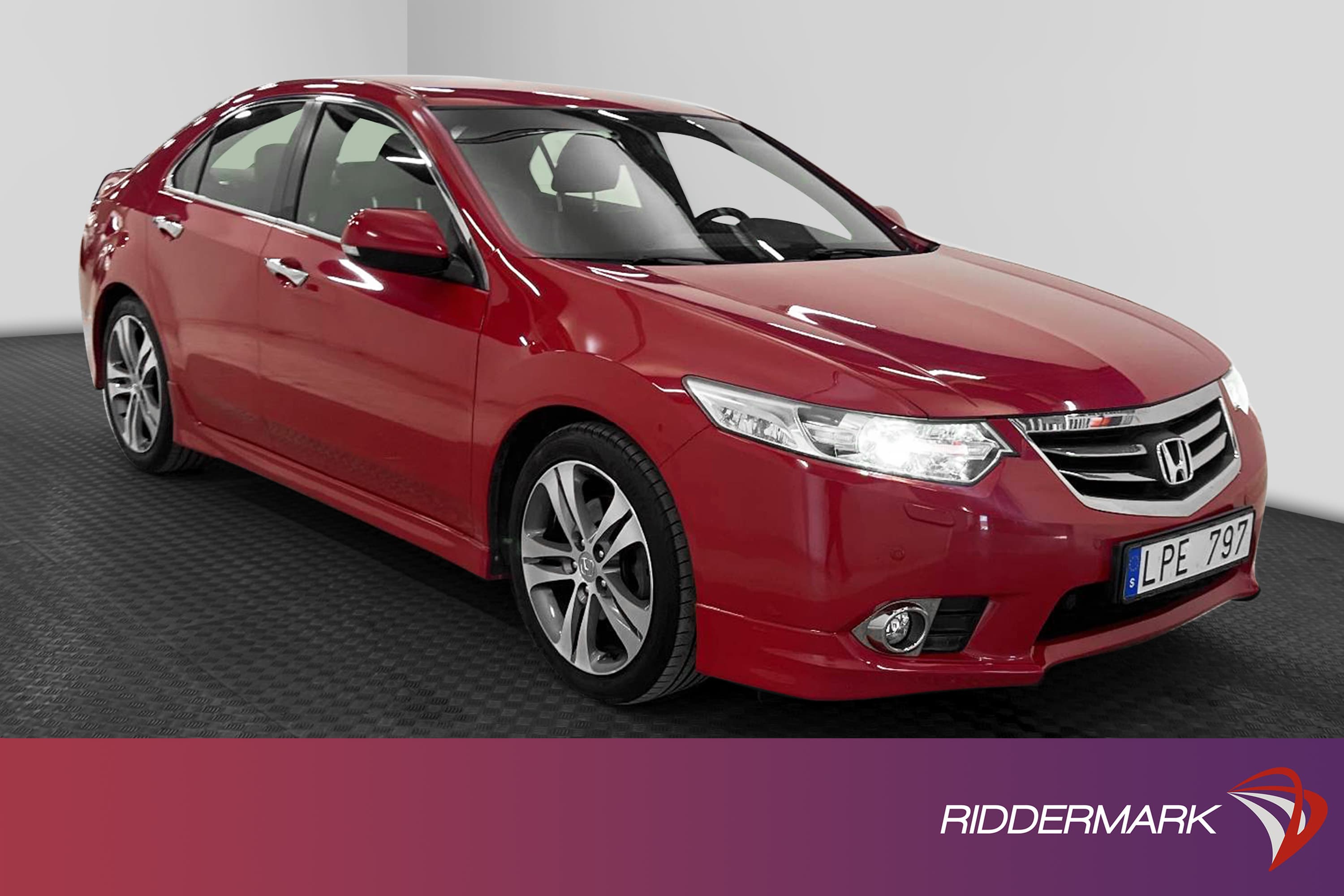 Honda Accord Sedan 2.4 i-VTEC 201hk