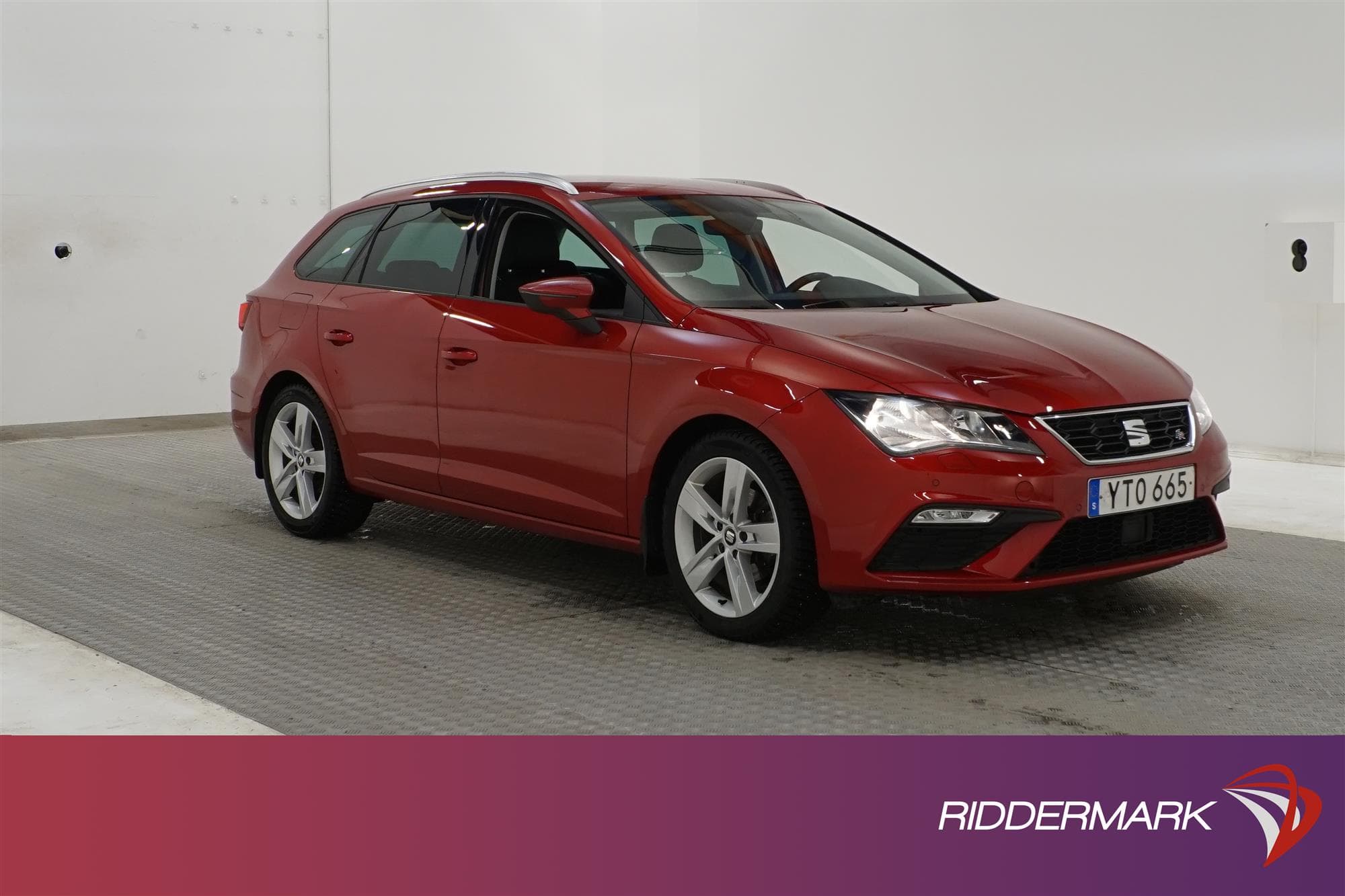 SEAT Leon ST FR 1.5 TSI 130hk 1 Brukare Cockpit 0,42L/mil