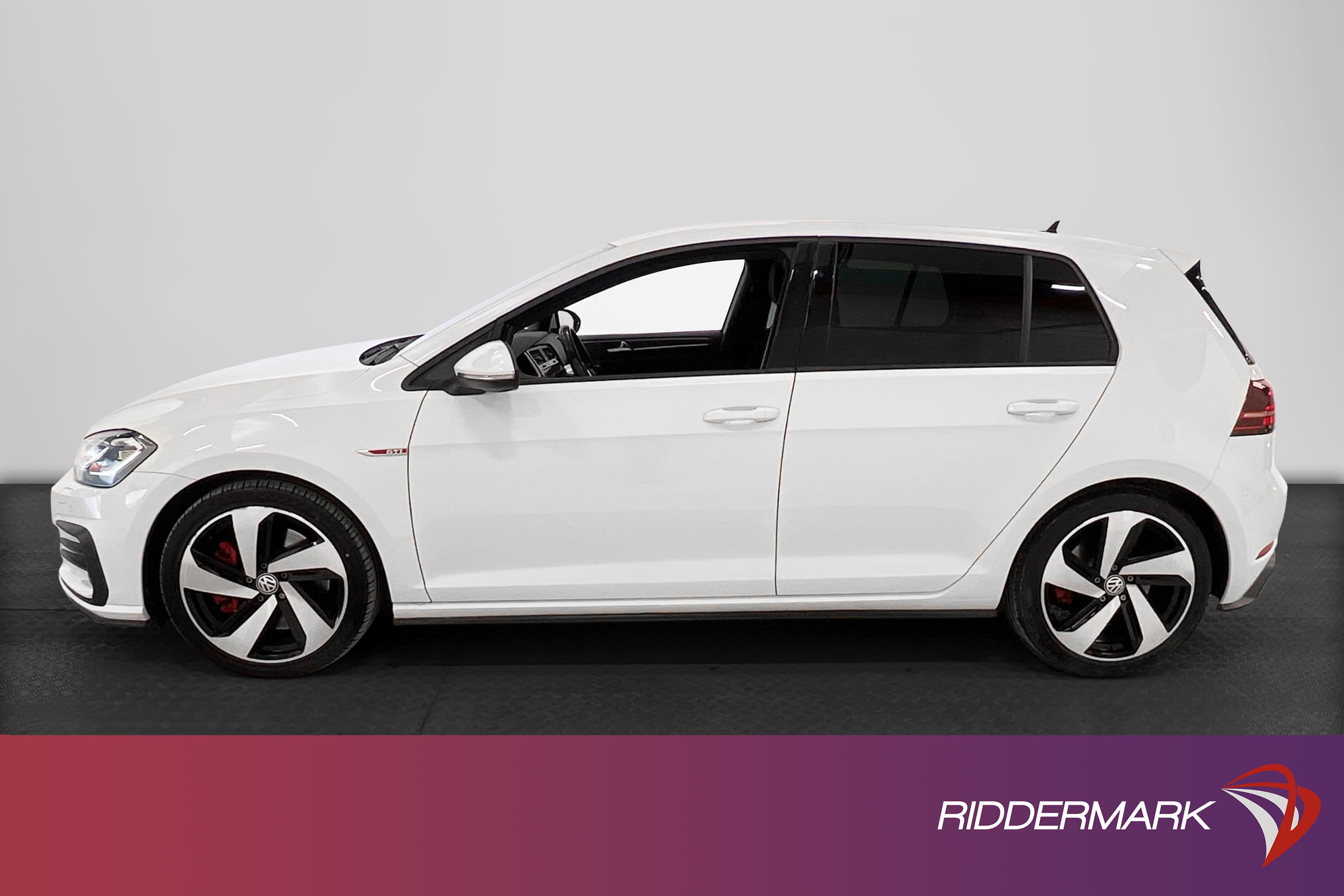 Volkswagen Golf GTI Performance 245hk
