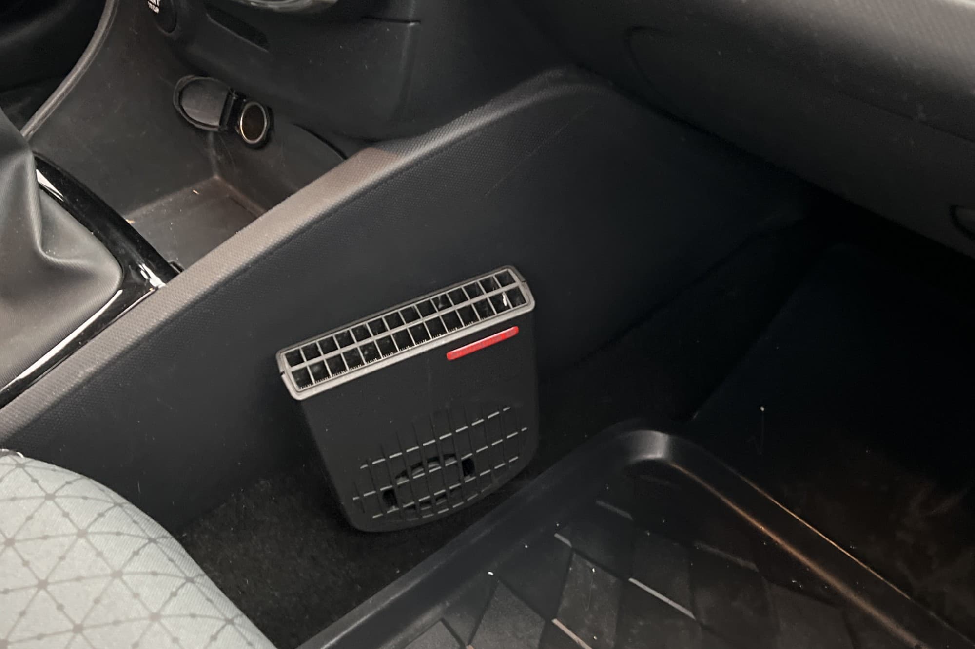 Renault Clio 90hk M&K-Värm BASS-Ljud Navigation Farthållare