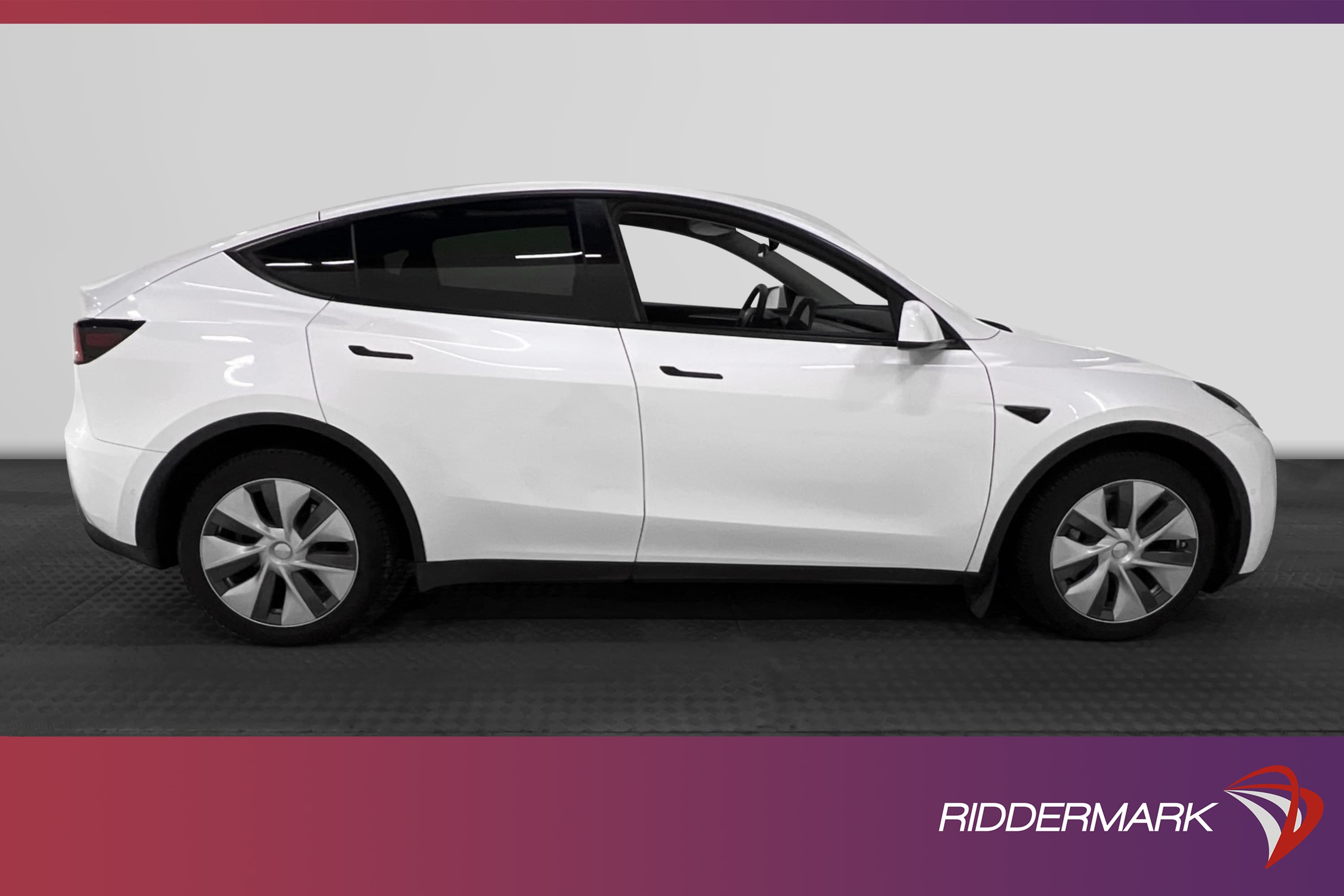 Tesla Model Y Long Range AWD 345hk