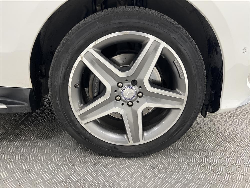 Mercedes-Benz GLE 350d 4M 258hk AMG Pano Luftfjäd 360° Drag