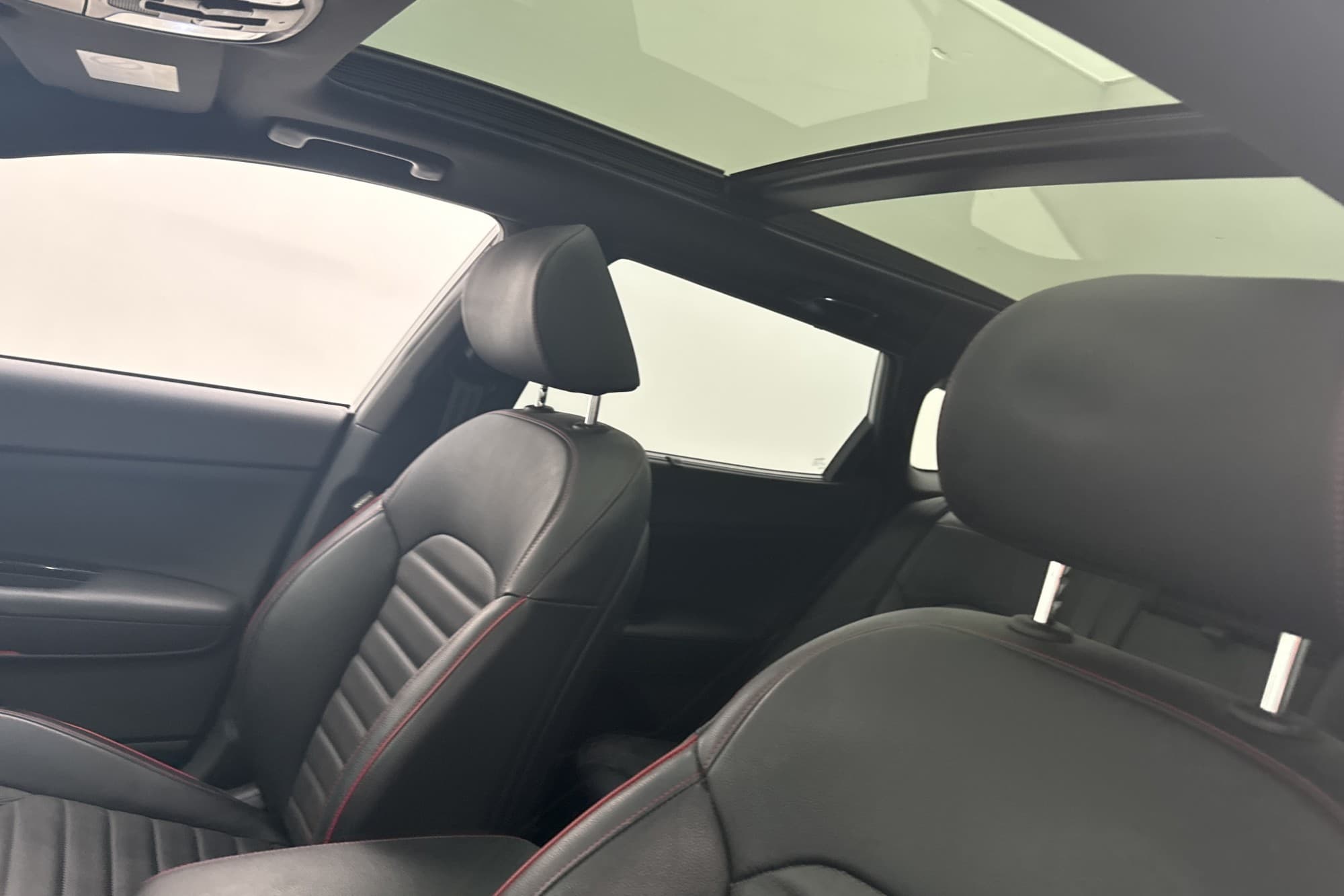 Kia Optima Sport Wagon 180hk GT-Line Pano H/K Kamera Skinn