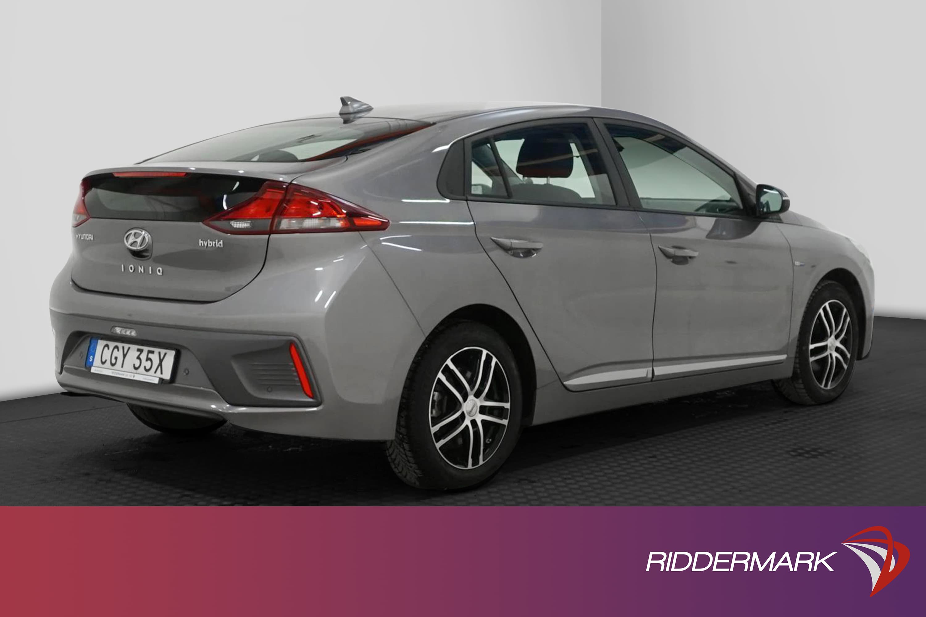 Hyundai Ioniq Hybrid 1.6 DCT 141hk Kamera Carplay 0,36l/mil