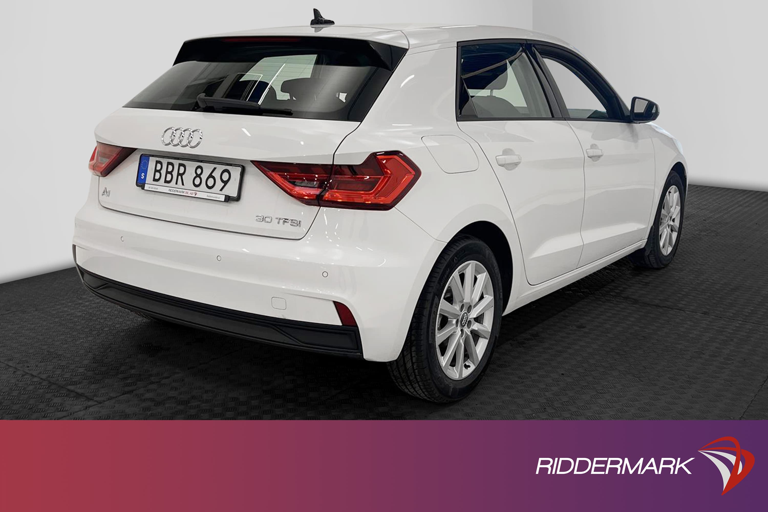 Audi A1 Sportback 30 TFSI 116hk Proline Cockpit C-Play 