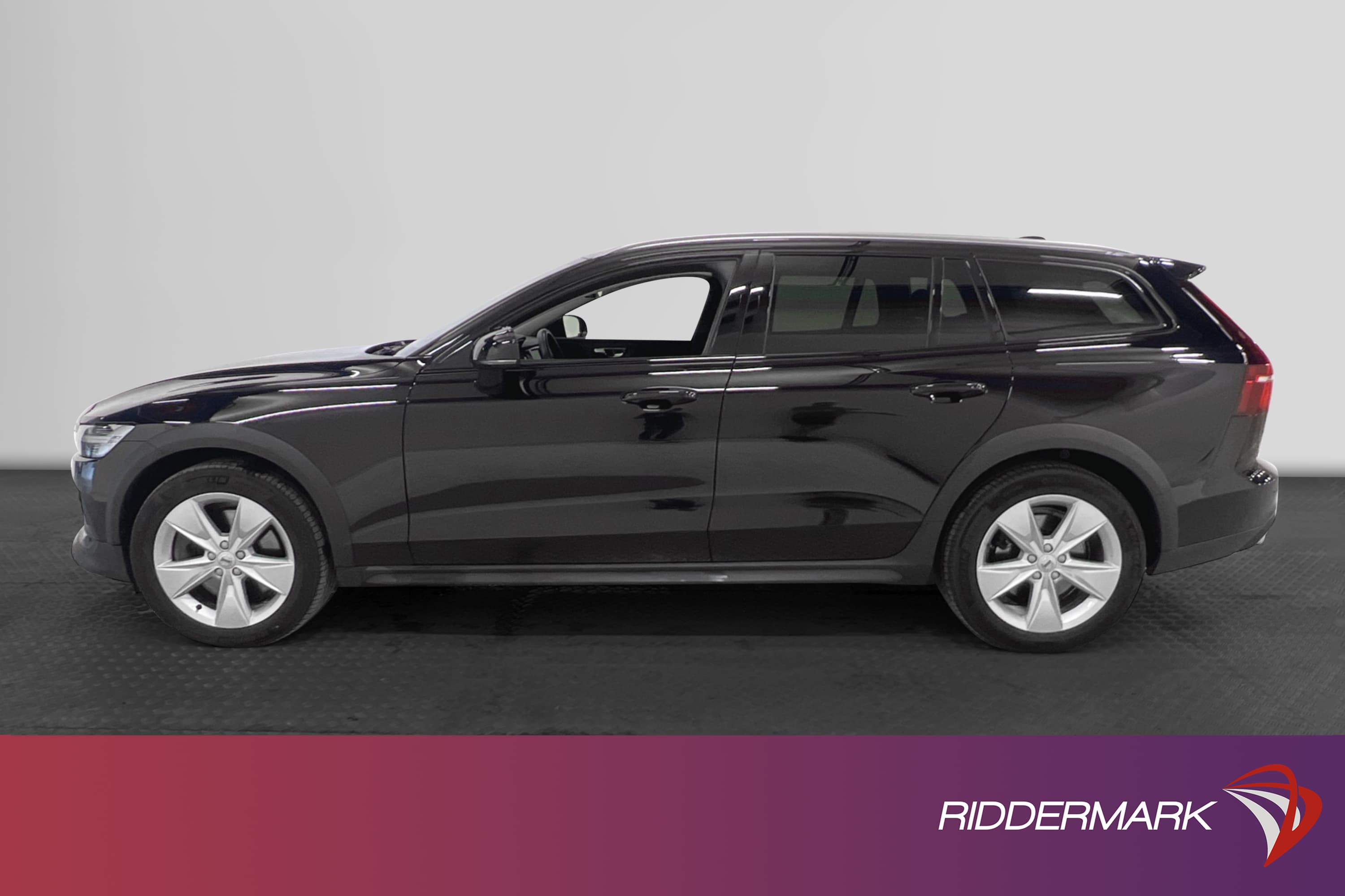 Volvo V60 Cross Country D4 AWD