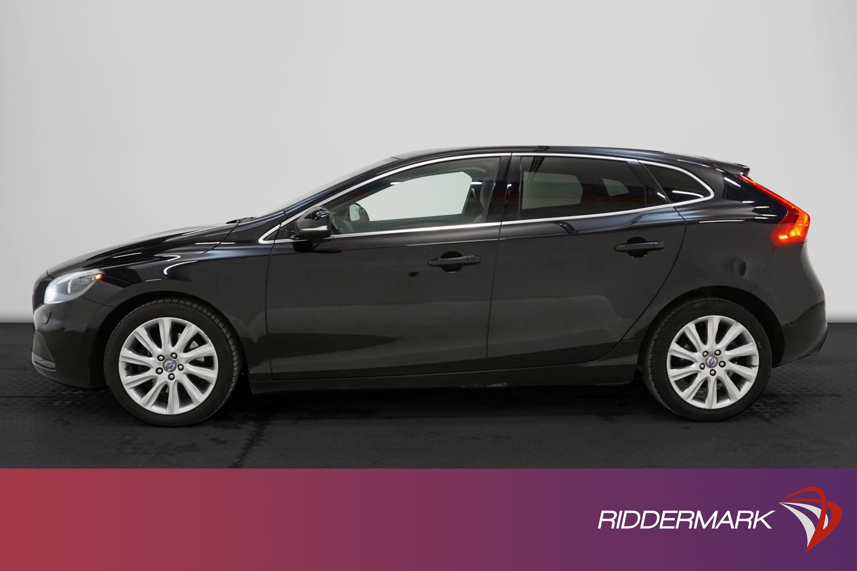 Volvo V40 T3 150hk