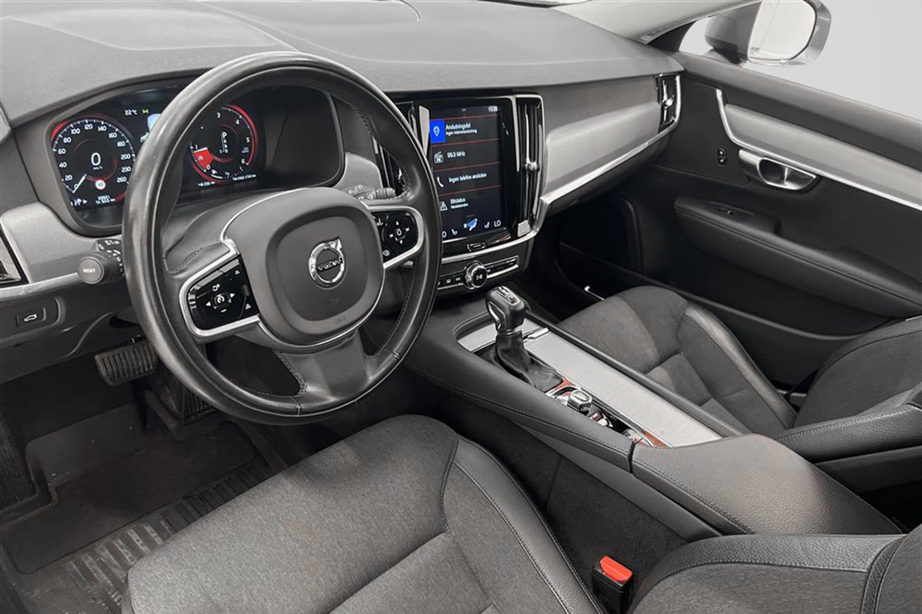 Volvo V90 D4 Cross Country AWD 190hk VOC Värmare Kamera Draginteriör