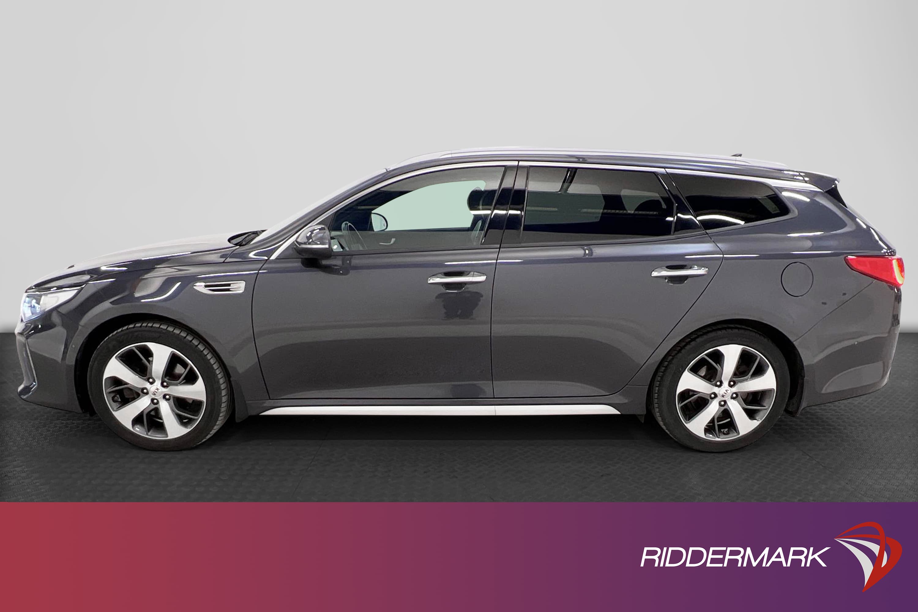Kia Optima Sport Wagon 1.7 141hk